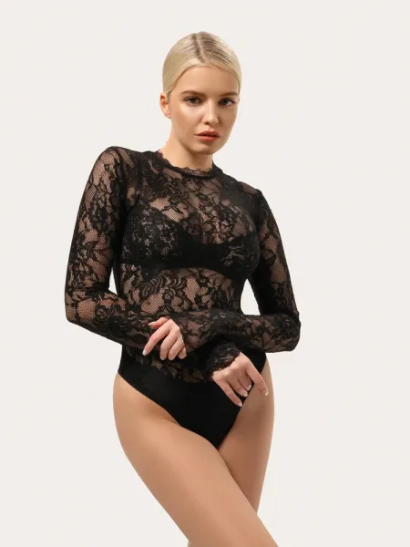 Fekete csipke body